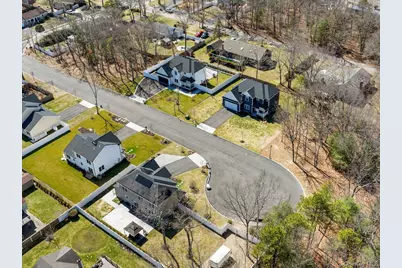 32 Florida Avenue, Medford, NY 11763 - Photo 29