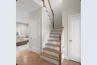 32 Florida Avenue, Medford, NY 11763 - Photo 3