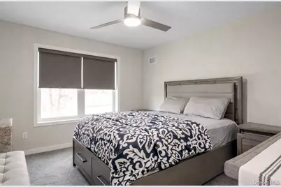 32 Florida Avenue, Medford, NY 11763 - Photo 17