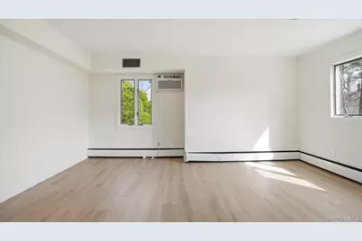 23 Hartley Road, Great Neck, NY 11023 - Photo 31