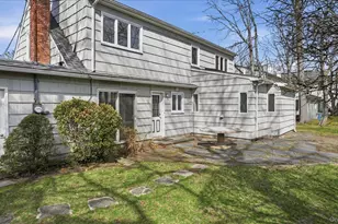 23 Hartley Rd, Great Neck, NY 11023 - Photo 35