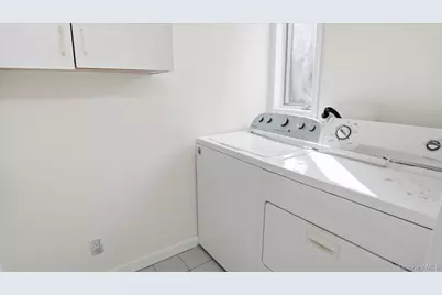 23 Hartley Road, Great Neck, NY 11023 - Photo 25