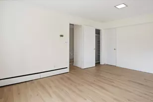 23 Hartley Rd, Great Neck, NY 11023 - Photo 33