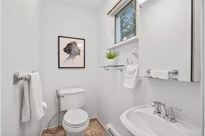 8 Valentine Road, Briarcliff Manor, NY 10510 - Photo 23