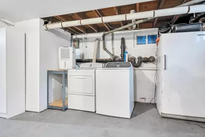 171 N Ontario Street, Ronkonkoma, NY 11779 - Photo 23