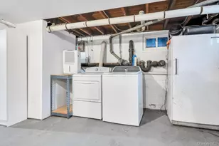 171 N Ontario St, Ronkonkoma, NY 11779 - Photo 23