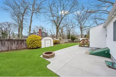 171 N Ontario Street, Ronkonkoma, NY 11779 - Photo 5