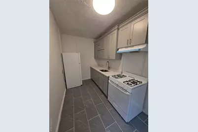 855 E 178th St Street #15A, Bronx, NY 10460 - Photo 9