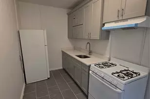 855 E 178th St St, Bronx, NY 10460 - Photo 9