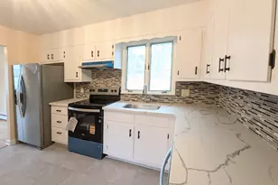 22 Prospect St, Staatsburg, NY 12580 - Photo 3