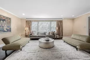 18 Woodland Rd, Roslyn, NY 11576 - Photo 3