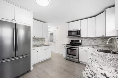 9 Sunrise Terrace, Newburgh, NY 12553 - Photo 7