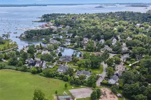 76 Shore Dr, Larchmont, NY 10538 - Photo 3