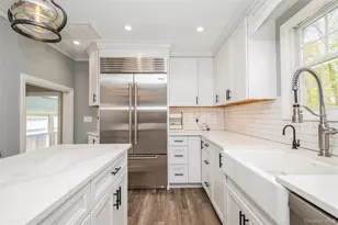 2296 Willow St, Wantagh, NY 11793 - Photo 15