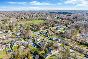 25 Verleye Ave, East Northport, NY 11731 - Photo 43