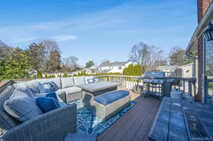 25 Verleye Ave, East Northport, NY 11731 - Photo 29