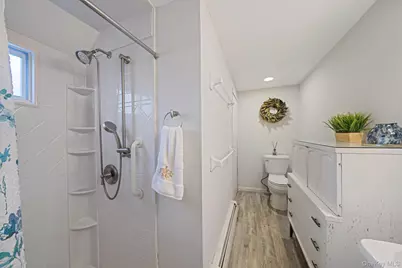 25 Verleye Avenue, East Northport, NY 11731 - Photo 27