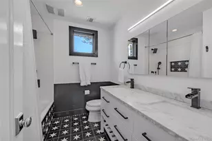 20 Seagull Ln, Port Washington, NY 11050 - Photo 17