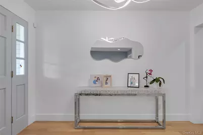 20 Seagull Lane, Port Washington, NY 11050 - Photo 3