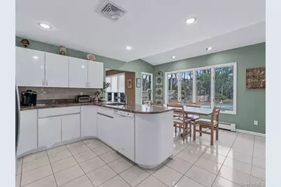 29 Sunhill Road, Nesconset, NY 11767 - Photo 3