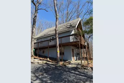 120 Swallow Court, Bushkill, PA 18324 - Photo 1