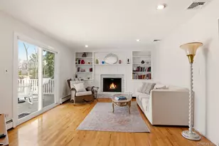 39 Lotowana Ln, Stony Brook, NY 11790 - Photo 9