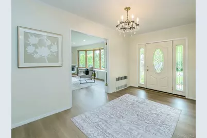 149 Chestnut Road, Manhasset, NY 11030 - Photo 5