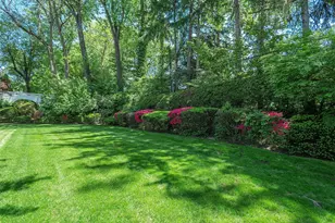 149 Chestnut Rd, Manhasset, NY 11030 - Photo 35