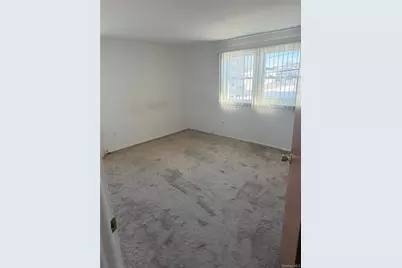 31 Lenox Avenue, Westbury, NY 11590 - Photo 9