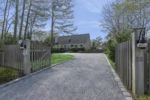 55 Topping Dr, Riverside, NY 11901 - Photo 5