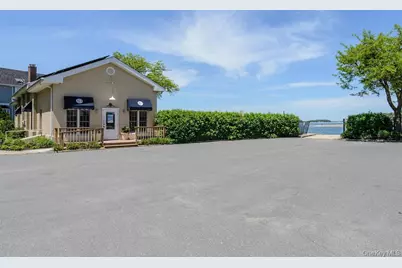 107 Fillmore Street, Centerport, NY 11721 - Photo 27