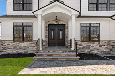 32 Sherman Road, Old Bethpage, NY 11804 - Photo 3