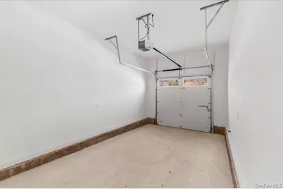 32 Sherman Road, Old Bethpage, NY 11804 - Photo 23