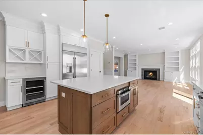 32 Sherman Road, Old Bethpage, NY 11804 - Photo 15