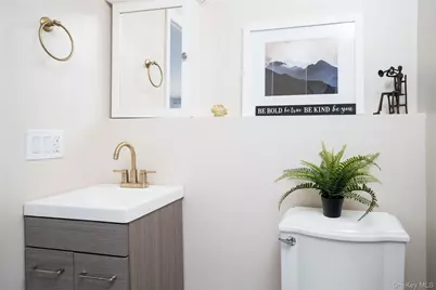 1099 Route 9W S #2, Nyack, NY 10960 - Photo 5