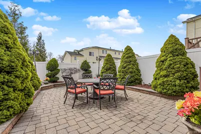 10 Dunhill Lane, New York, NY 10309 - Photo 29