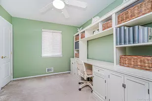 10 Dunhill Ln, New York, NY 10309 - Photo 17