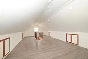 10-11 Bay 24th St, Far Rockaway, NY 11691 - Photo 23