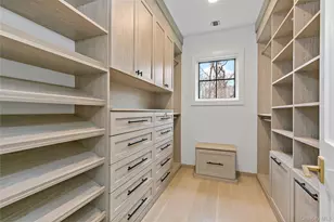 115 Old Roaring Brook Rd, Mount Kisco, NY 10549 - Photo 15