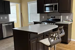 26 Roslyn St, Islip Terrace, NY 11752 - Photo 5