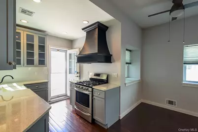 16 Clark Place, Mahopac, NY 10541 - Photo 5