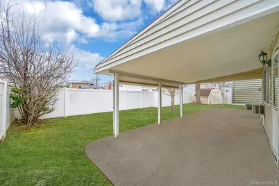 1286 Dale Court, Seaford, NY 11783 - Photo 31