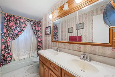 1286 Dale Court, Seaford, NY 11783 - Photo 23