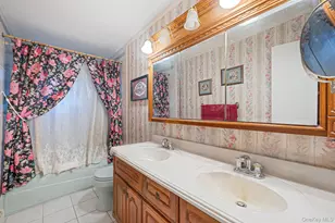 1286 Dale Ct, Seaford, NY 11783 - Photo 23