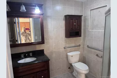 384 West Montauk Highway, Lindenhurst, NY 11757 - Photo 3