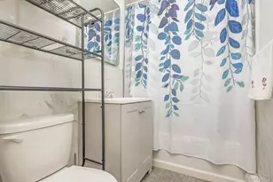 69-05 61st Rd, Middle Village, NY 11379 - Photo 29