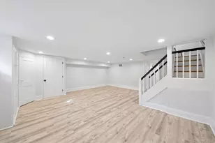 85-55 67th Rd, Rego Park, NY 11374 - Photo 19