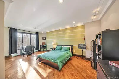 139 Pascack Road, Pearl River, NY 10965 - Photo 19