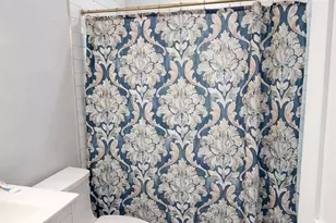 117-36 165th St, Jamaica, NY 11434 - Photo 7