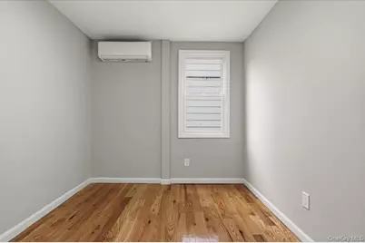 90-48 204 Street, Hollis, NY 11423 - Photo 3